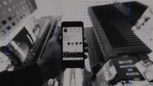 SOCIAL COMMERCE AND THE HEDONIC UTILITARIAN NEXUS